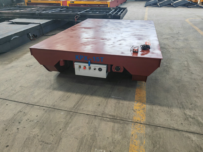 Equipo de manejo de materiales pesados Carretera de transporte ferroviario motorizada