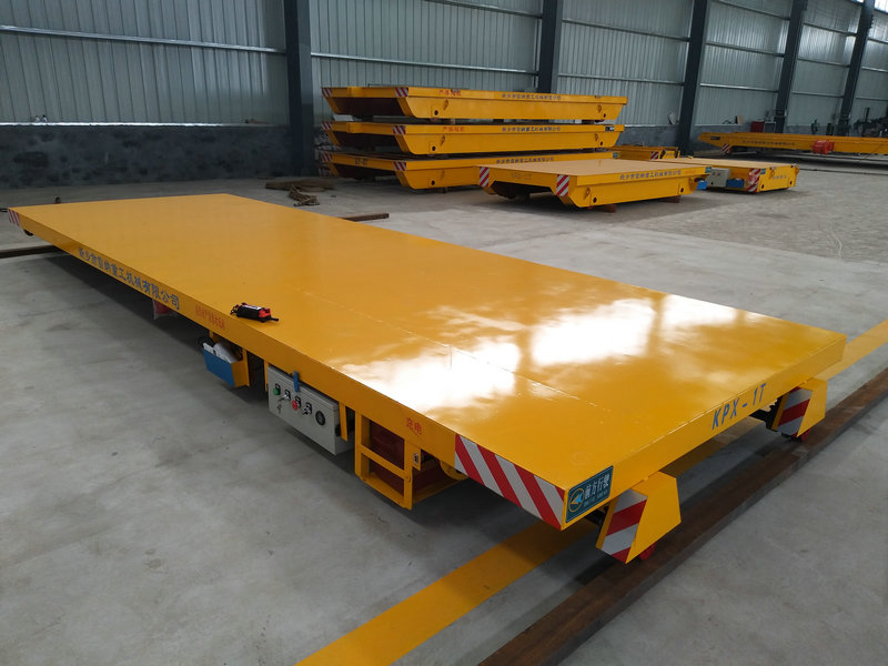 Batería de transporte de mercancías industriales alimentada con carreta de ferrocarril plana eléctrica